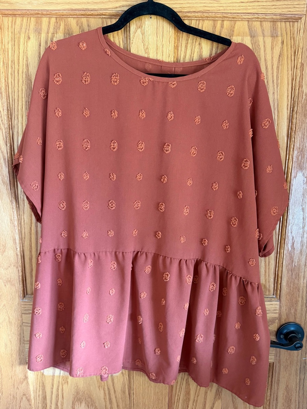 Women's Rust Peplum Dot Blouse